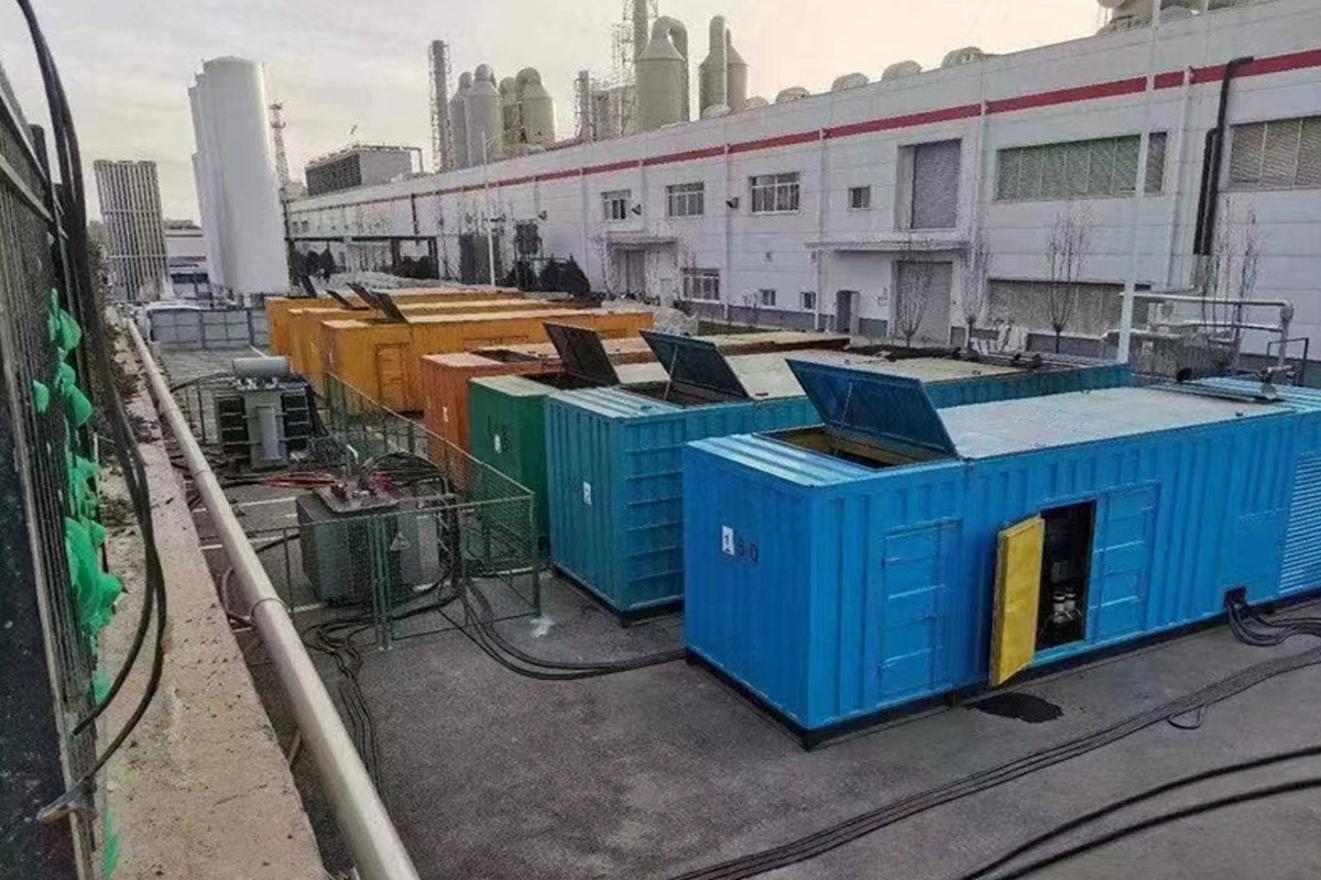 望奎发电机租赁施工现场